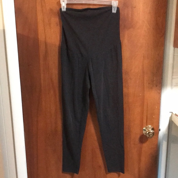 A glow maternity leggings - Picture 1 of 4